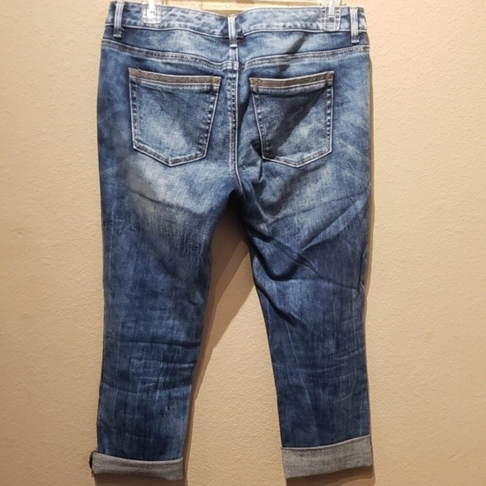 White House Black Market Cropped Acid Wash Jeans Size 2 - Picture 3 of 6